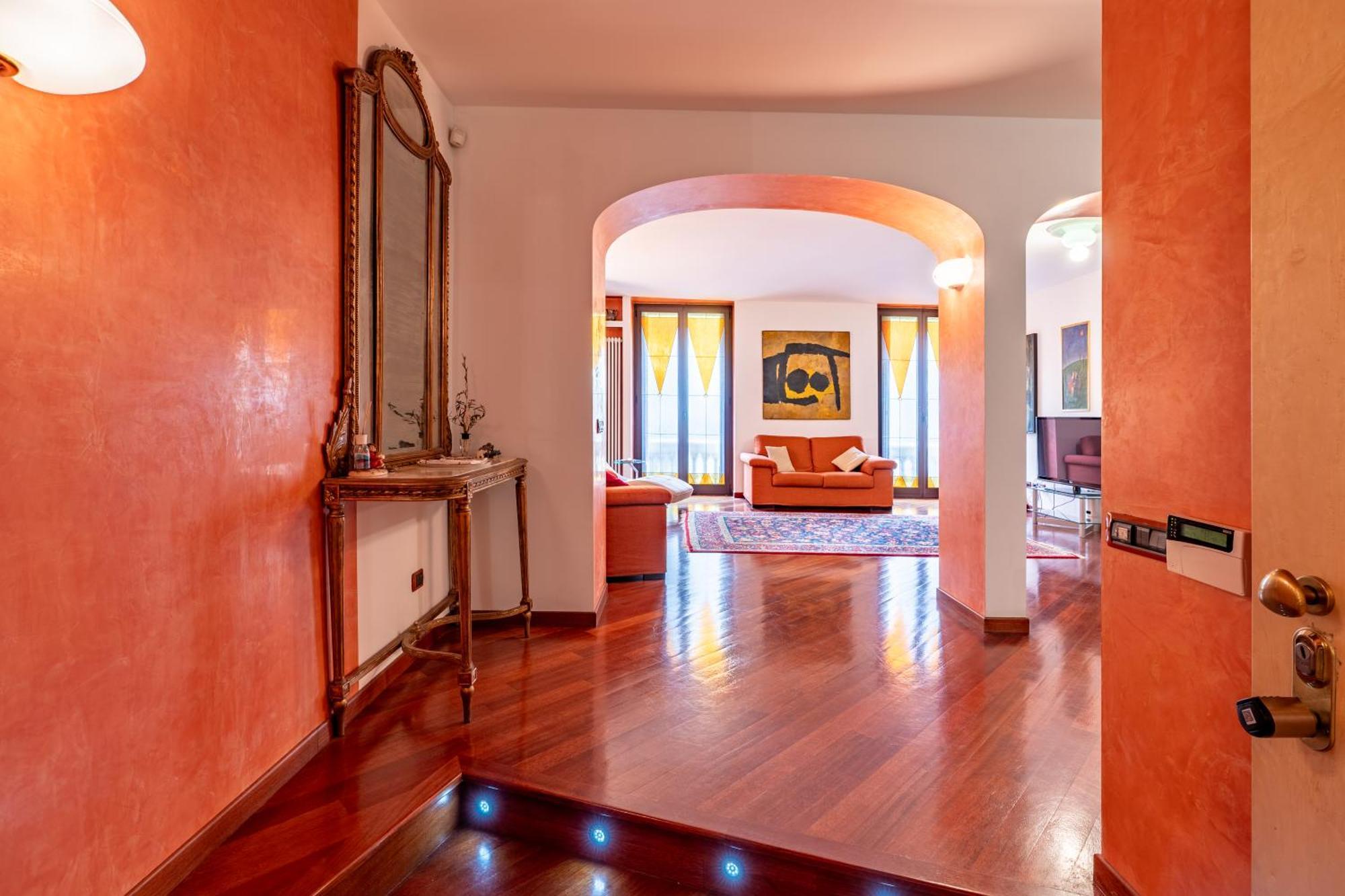 Appartamento Magnifico - Porta Venezia - Wifi Milano Dış mekan fotoğraf